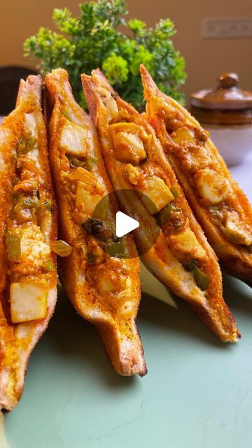 Mysterious Fooding on Instagram: "Try This Sandwich😋  #sandwich #paneersandwich #mysteriousfooding" Panner Sandwich Video, Sandwich Recipes Vegetarian Indian, Veg Sandwich Recipes Indian, Indian Sandwich Recipes, Breakfast Recipes Indian Veg, Veg Sandwiches, Paneer Sandwich Recipe, Sandwich Recipes Indian, Paneer Sandwich