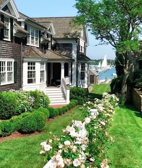 Vineyard House, Storybook Homes, Bunny Williams, Coastal House, Dream Beach Houses, Cedar Siding, Vacation House, New England Homes, House Hunters