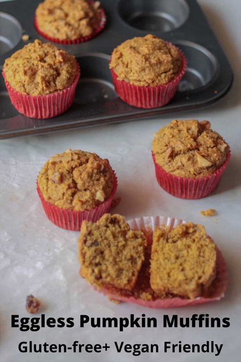 These soft and moist eggless muffins with Pumpkin are Vegan Friendly(substitute dairy milk with plant milk) and have the goodness of oats flour. Eggless Pumpkin Muffins, Muffins With Oats, Eggless Muffins, Pumpkin Muffins Recipe, Oats Flour, Gluten Free Pumpkin Muffins, Moist Muffins, Pumpkin Muffin Recipes, Plant Milk