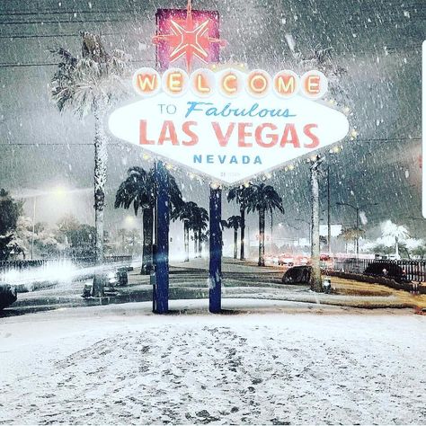 #lasvegas #snow #place #pictures #snowing Las Vegas Sign, Vegas Sign, Snow Images, Las Vegas Shows, Gambling Quotes, Gambling Party, Gambling Humor, The Weather Channel, Vegas Strip