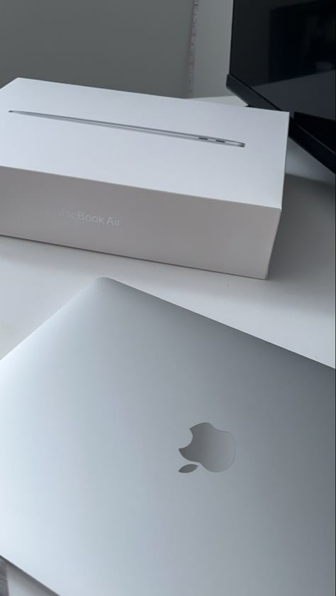 Apple, gift, macbook air, grey macbook New Macbook Air Aesthetic, Macbook Air 15 Aesthetic, Mack Book Air Aesthetic, Silver Macbook Pro, Mac Air Aesthetic, Macbook Air M2 Silver, Mac Book Air Silver, Macbook Air 2017 Aesthetic, Macbook Air M1 Silver