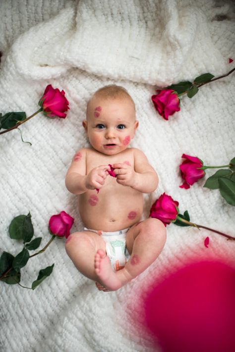 Valentine's Day Pictures Kids, Baby Girl First Valentines Day, Baby Boy First Valentines Day Pictures, Baby February Photo Ideas, Toddler And Baby Valentine Pictures, Baby Photoshoot Ideas Valentines Day, My First Valentines Day Pictures, Valentines Infant Photoshoot, Newborn Valentines Day Photo Ideas Boy