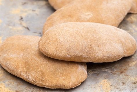 Aish Baladi, Whole Wheat Pita Bread Recipe, Wheat Pita Bread Recipe, Whole Wheat Pita Bread, Vegan Stir Fry, Pita Bread Recipe, Wheat Bread Recipe, Whole Wheat Pita, Light Appetizers