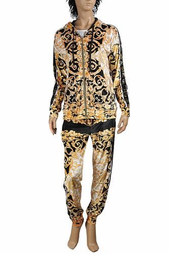 VERSACE women tracksuit, jogging set 24 Versace Women, Fashion Suits, Team Player, Mens Fashion Suits, Tracksuit Women, Track Jacket, Track Jackets, Designer Outfits Woman, Jogging