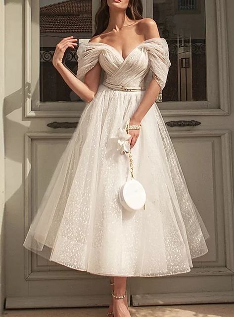 Wedding Afterparty, Short Bridal Gown, Short Bridal Dress, Boho Wedding Dresses, Photoshoot Engagement, Cheap Gowns, Hen Night, Sweetheart Wedding Dress, Wedding Dress Fabrics