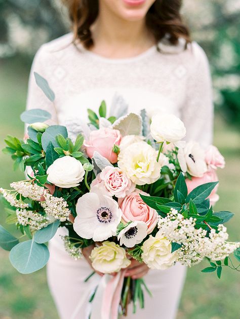 Gorgeous Pink and Ivory Bouquet | Dana Fernandez Photography | The Most Romantic Styled Proposal in Blush and Gold Picnic Surprise, Ranunculus White, Spring Flower Bouquet, Romantic Picnic, Spring Wedding Bouquets, Spring Wedding Bouquet, Green Bouquet, Romantic Surprise, White Anemone