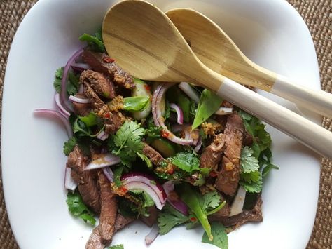 Cooking with Topside Steak – Recipe Ideas Topside Steak Recipes Dinners, Steak Recipe Ideas, Thai Marinade, Housewife Recipes, Topside Beef, Thai Beef Salad, Thai Beef, Beef Salad, Beef And Rice