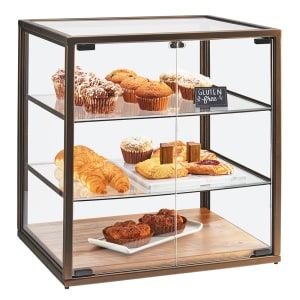 Cafe Showcase, Cake Display Case, Oreo Torte, Bakery Display Case, Pastry Display, Vintage Bakery, Bakery Display, Bakery Cake, Diy Display