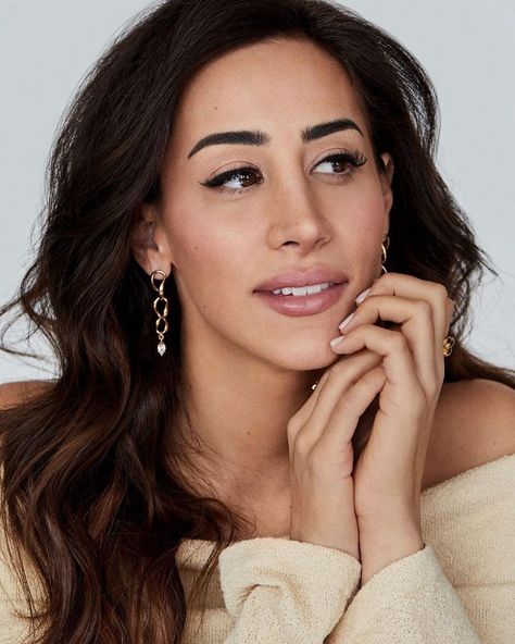 Danielle Jonas, Jonas Brothers, Drop Earrings, Instagram