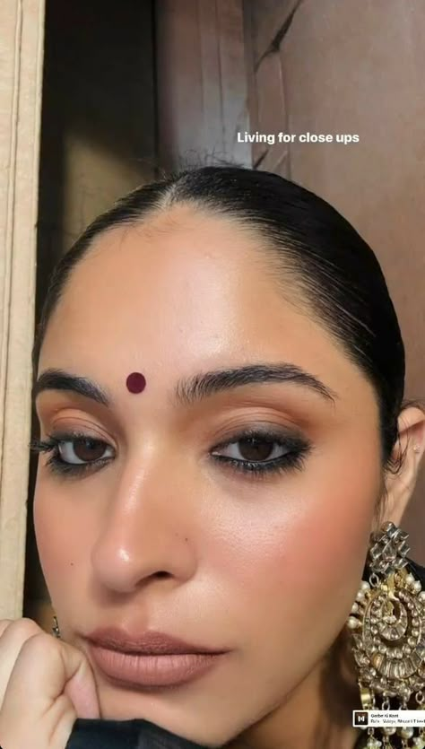 Subtle Makeup, Brown Skin Makeup, Dope Makeup, Indian Makeup, Asian Eye Makeup, Dark Makeup, Desi Aesthetic, Soft Makeup, Makeup Makeover