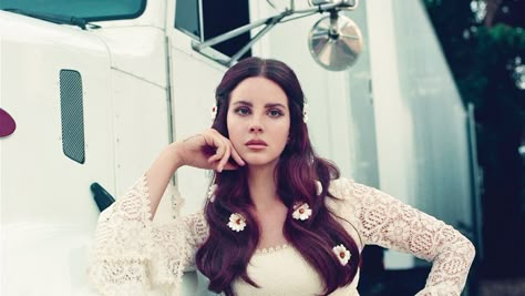 Lana Del Rey Hd, Lana Del Rey Fan, Lana Del Rey Wallpaper, Simple Western Wallpaper Iphone, Simple Western Wallpaper, Azealia Banks, Wallpapers Pc, Lana Del Rey Love, Wallpaper Matching