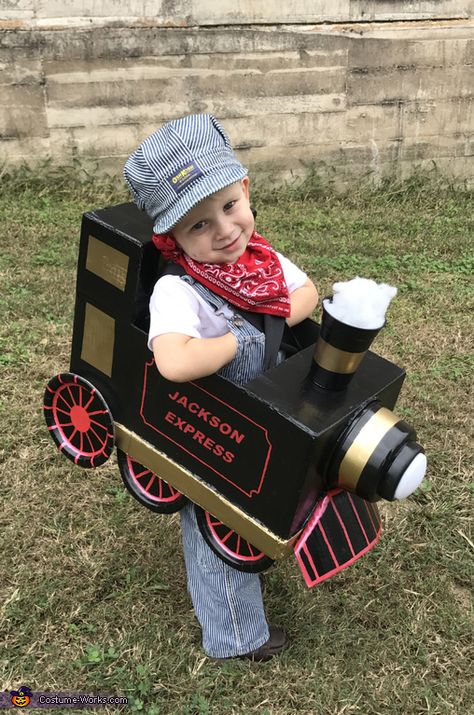 Train Conductor Costume, Diy Train, Train Costume, Halloween Infantil, Trains Birthday Party, Train Party, Train Birthday, Boy Halloween Costumes, Toddler Halloween Costumes