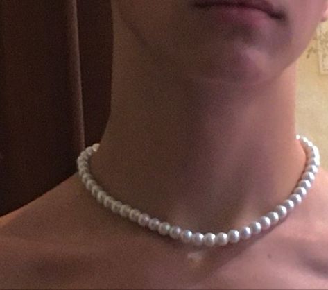 Aesthetic Chains Men, Alex Grant, Pearl Necklace Aesthetic, Basic White Boy, Mens Pearl Necklace, Pearl Necklace Men, Blonde Boy Aesthetic, Boys Necklace, Mens Beaded Necklaces