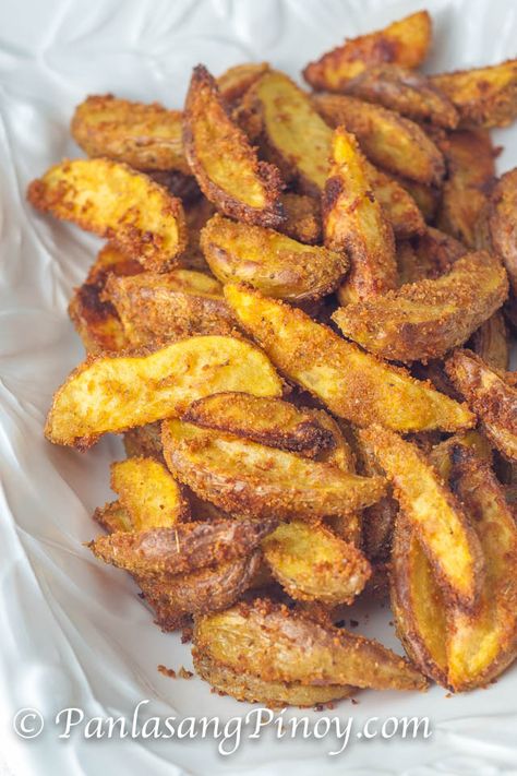 Crispy Yukon Gold Potato Wedges Yukon Gold Recipes, Crispy Yukon Gold Potatoes, Yukon Potato Wedges, Yukon Gold French Fries, Yukon Gold Potato Recipes, Yukon Gold Potato Recipe, Gold Potatoes Recipe, Yukon Potato Recipes, Recipes With Cheese