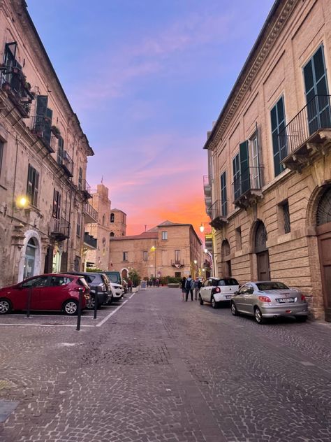 Aesthetic Italy, Italy Vibes, Dream Trips, Small Town, Small Towns, Travel Dreams, Rome, Street View, Italy