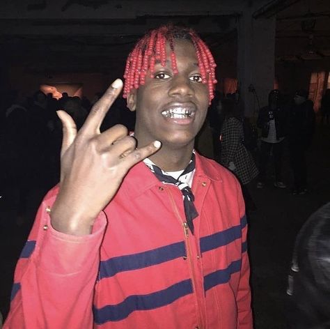 Lil Tracy Gif, Lil Yachty Pfp, Lil Yachty Aesthetic, Pfps For Tiktok, Rapper Pfps, Hop Aesthetic, Lil Boat, Hidden Ny, Hip Hop Aesthetic