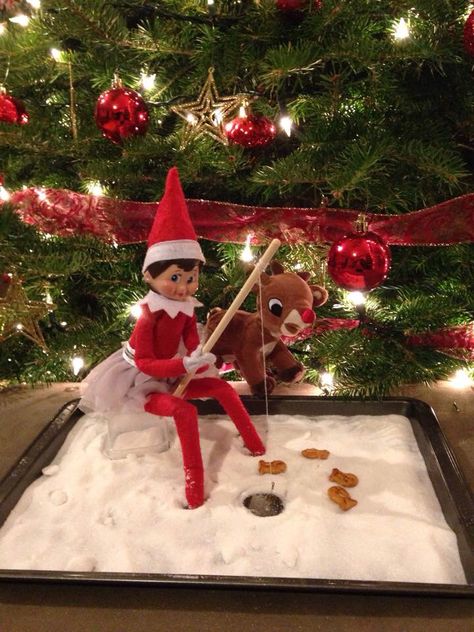 Elf on the Shelf - Sparkle goes Ice Fishing! Creative Christmas Ideas, Christmas Ideas For Kids, Funny Elf On The Shelf, Easy Elf, Awesome Elf On The Shelf Ideas, Elf Activities, Xmas Elf, Elf Antics, Elf Fun