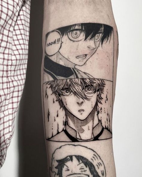 •ALMU• on Instagram: "•Blue Lock• #bluelock #bluelockanime #bluelocktattoo #anime #animetattoos #animetattoo #manga #mangatattoo #otaku #otakutattoo #animetattooartist #animetattoosink #animetattooers #madridtattoo" Gojo Tattoo Designs, Gojo Panel, Gojo Tattoo, Lock Tattoo, Manga Tattoo, Small Girl Tattoos, Eagle Tattoos, Tattoo Videos, Viking Tattoos