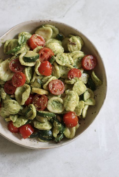 Pasta Al Pesto, Italian Kitchen, Healthy Diet Recipes, Pasta Salad, Healthy Diet, Italian Recipes, Pesto, Cooking And Baking, Love Food