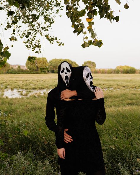 no, you hang up first 🪦☎️🔪🎚️ 🏷️: spooky photoshoot, ghost face couples photoshoot, halloween photoshoot, halloween couples photoshoot, couples photographer, mesa arizona photographer, couples photography, arizona wedding photographer, arizona engagement photographer #spookyseason #spookyphotoshoot #screammovie #ghostface #halloweencouplesphotoshoot #engagementphotography #couplesphotography #arizonaengagementphotographer #arizonacouplesphotographer #arizonaportraitphotographer #engagementph... Ghostface Photoshoot Couple, Halloween Couple Poses, Ghost Couple Photoshoot, Spooky Couple Photoshoot, Scream Photoshoot, Store Photoshoot, Spooky Photoshoot, Halloween Couples, Arizona Engagement