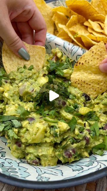 Better Homes & Gardens on Instagram: "With sweet acidity from pineapple and heartiness from black beans, this guacamole will be your new go-to summer appetizer. 🍍🥑

Get the recipe (and the links to the beautiful BHG Collection serveware you see here) at the link in our bio! #BHGatWalmart #guacamole #recipe" Summer Appetizer, Guacamole Recipe, Better Homes And Gardens, Better Homes, Black Beans, Guacamole, The Recipe, Serveware, Appetizer