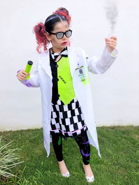 Mad Scientist Costume Kids, Mad Scientist Costume Women's, Mad Scientist Halloween Costume, Science Costumes, Mad Scientist Costume, Scientist Costume, Mad Scientist Halloween, Halloween Infantil, Kids Costumes Girls