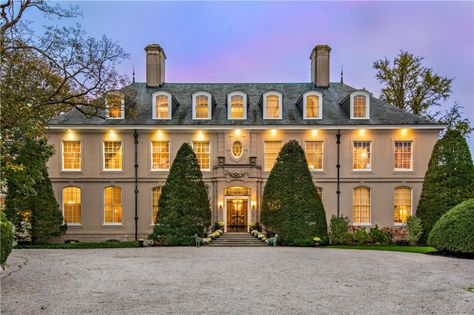 1927 Bois Doré by Architect Charles A. Platt Pending Sale in Newport, Rhode Island - Pricey Pads Rhode Island Mansions, Tree Lined Driveway, Foyer Entrance, Boarding House, Mansions For Sale, Newport Rhode Island, Newport Ri, Island Home, Inspired Homes