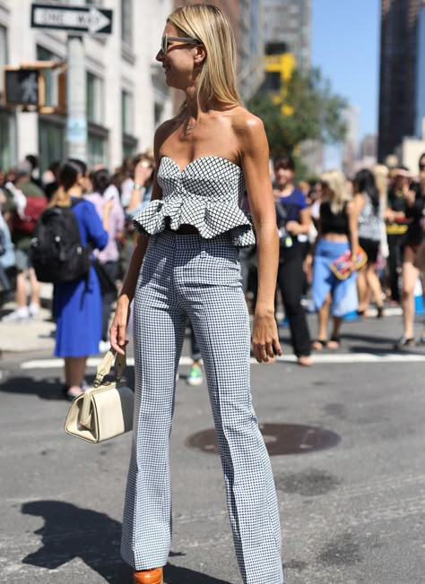 Hats Summer, Mode Tips, Nyfw Street Style, Popsugar Fashion, Ideas Vintage, Looks Street Style, Street Style Summer, Street Style Inspiration, Mode Inspo