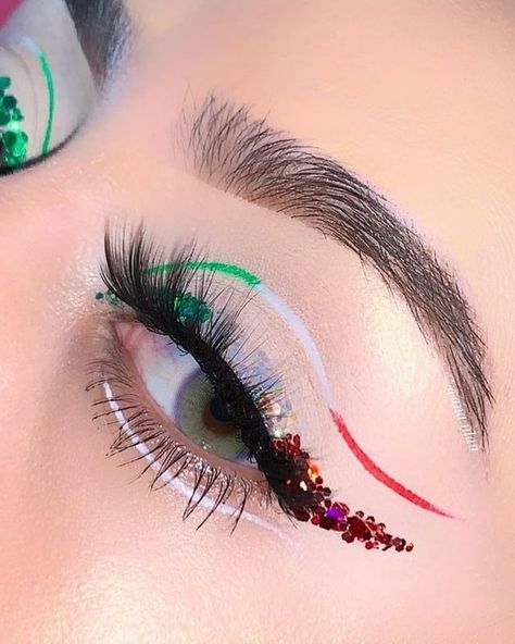 Mexico Makeup Eye, Mexico Eyeshadow Look, Mexican Independence Day Makeup, Mexican Makeup Look Flag, Mexican Make Up, Mexican Flag Makeup, 16 De Septiembre Makeup Ideas, Mexico Makeup Look, Mexico Makeup