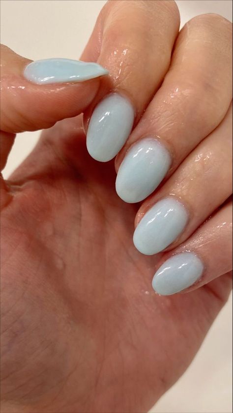 Simple Dip Nails Summer, Milky Nails, Simple Gel Nails, Summery Nails, Cute Gel Nails, Dipped Nails, Minimalist Nails, Funky Nails, Makati