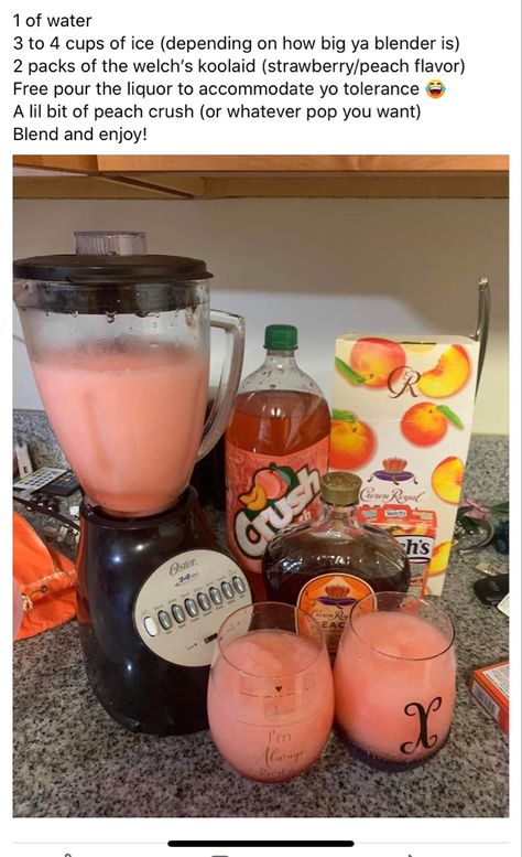 Peach Crown Royal Recipes, Peach Crown Royal, Crown Royal Drinks, Best Summer Ever, Peach Drinks, Mixed Drinks Alcohol, Yummy Alcoholic Drinks, Liquor Drinks, Boozy Drinks