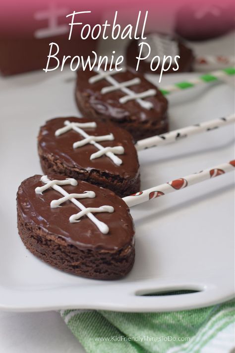 Perfect for Game Day, a sports birthday party, or just for fun. Easy to make and so delicious. These Chocolate Covered Football Brownies would be a great Father’s Day gift. Football Shaped Brownies, Brownie Footballs, Football Party Desserts, Football Brownies, Milk Chocolate Brownies, Football Treats, Brownie Pops, Football Snacks, Sports Birthday Party