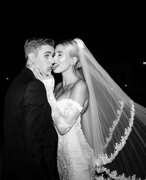 Nyc Honeymoon, Hailey Bieber Wedding, Justin Hailey, Justin Bieber Pictures, I Love Justin Bieber, Love Justin Bieber, Wedding Chicks, Hailey Baldwin, 가을 패션