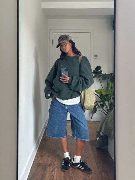 "Elevate Your Style: Trendsetting Jorts Outfits for Every Occasion" - Magic of Clothes Jorts Winter Outfits, Winter Jorts Outfit, Jorts Outfit Women’s, Jort Outfits, Jorts Fashion, Different Types Of Tops, Types Of Tops, Sick Fits, Jorts Outfit