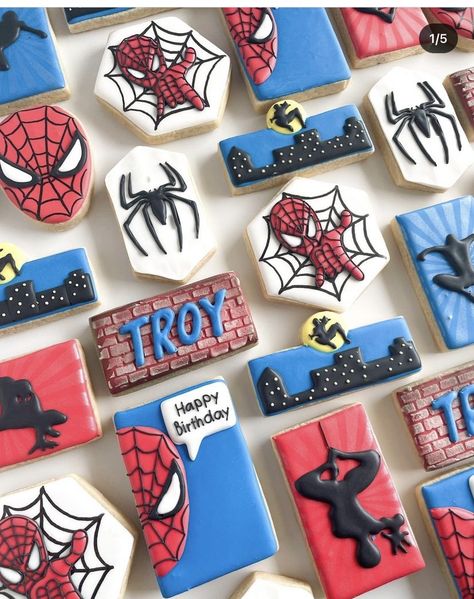 Spider Man Cookies Boy Birthday, Spider Man Royal Icing Cookies, Spiderman Cookies Royal Icing, Spiderman Birthday Cookies, Spider Man Cookies Decorated, Spider-man Cookies, Spiderman Cookies Decorated, Spiderman Sugar Cookies, Marvel Cookies