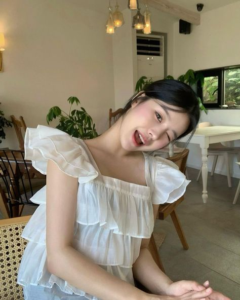 look ootd fashion instagram blog outfits inspo style vlog aesthetic koreanstyle ulzzang koreanmakeup asian soft cute aesthetics makeup lipstick Soft Asian Outfits, Sweet Girl Aesthetic, Cupid Oc, Aesthetics Makeup, Vlog Aesthetic, Femininity Aesthetic, Cute Aesthetics, Soft Feminine Outfits, Shoujo Girl