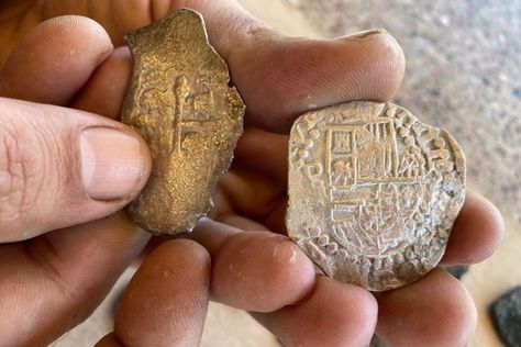 Spanish Treasure, Spanish Galleon, Beach In Florida, Pieces Of Eight, Old Currency, Florida Man, Treasure Hunters, Abandoned Amusement Parks, Under The Ocean