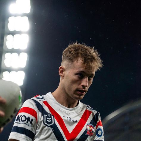 Sydney Roosters, Nrl Cowboys Wallpaper, Nrl Dragons, West Tigers Nrl Wallpaper, Roosters Nrl, Nrl Warriors, Sam Walker, Rugby Boys, Joe Keery