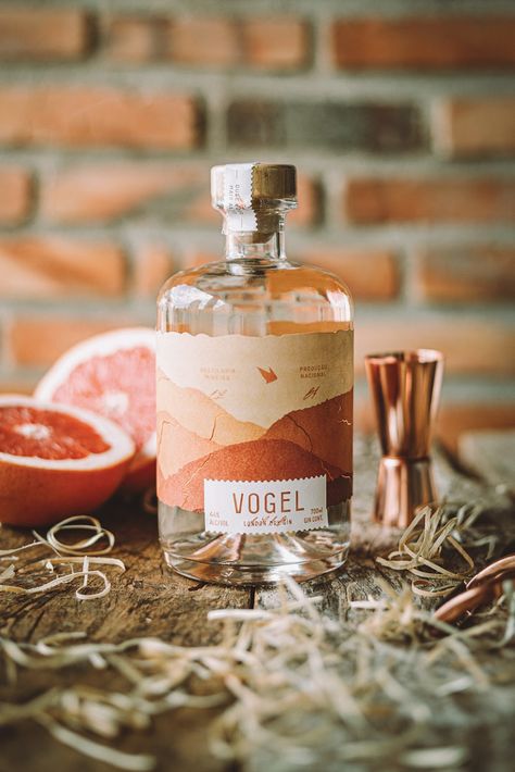 Vodka Label Design Creative, Gin Bottle Label Design, Gin Packaging Design, Gin Bottle Design, Gin Label Design, Gin Logo, Spirits Packaging Design, Creative Wine Label, Alcohol Packaging Design