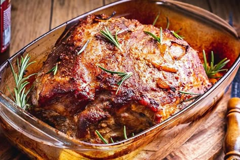 Pork Roast Recipes, Baked Pork, Spinach Recipes, Favorite Side Dish, Roast Recipes, Pork Dishes, Baked Chicken Recipes, Pork Roast, Chicken Recipe