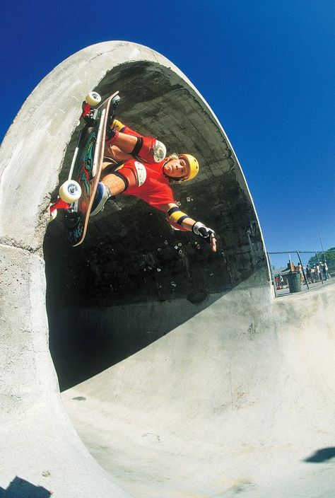 80s Skate Photo - Chris Miller Grind Up Full Pipe Eighties Skateboarding Photograph 18 x 24 Inch Ima Skate Photography, Skateboard Photos, Chris Miller, Skateboard Pictures, Old School Skateboards, Skate Photos, Gopro Surfing, Skate And Destroy, Vintage Skateboards