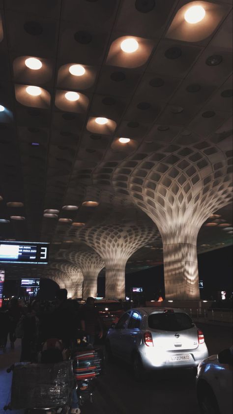 Mumbai Airport Night, Mumbai Snap Night, Mumbai Snap, Airport Night, Snap Night, Nurse Quotes Inspirational, Story Pics, Broken Screen Wallpaper, Airport Aesthetic