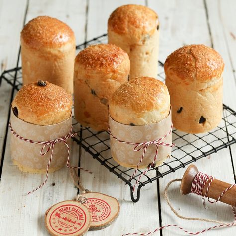 Mini Panettone Recipe | Baking Mad Panettone Recipes, Panettone Recipe, Mini Christmas Cakes, Italian Sweets, Bread Ideas, Italian Bread, Sweet Breads, Festive Treats, Sweet Bread