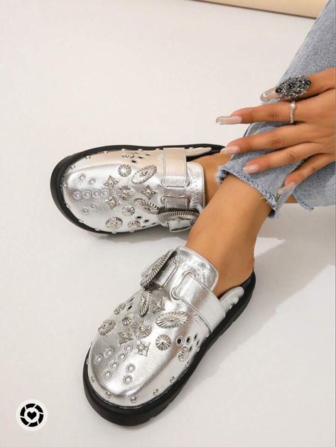 Silver Mules Shoes Outfit, Platform Mules, Black Wedge, Plastic Shoes, Sole Shoes, Silver Shoes, Slides Shoes, Womens Wedges, Fall Shoes