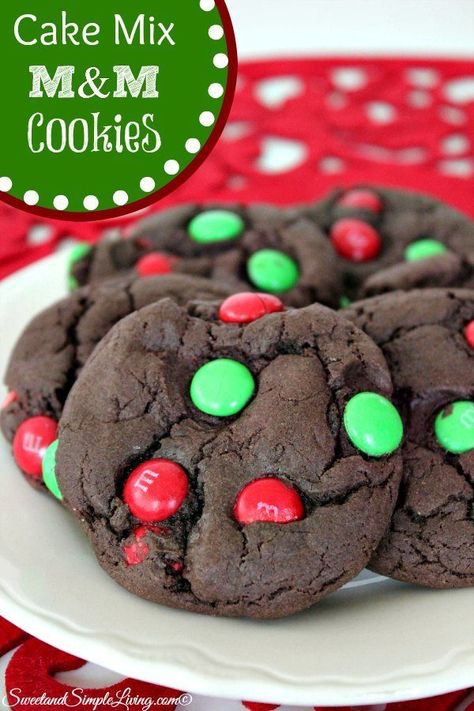 Cake Mix M&M Cookies M&m Cake, Chocolate Cake Mix Cookies, Chewy Chocolate Cookies, Cake Mix Cookie Recipes, Six Sisters, Thumbprint Cookies, Xmas Cookies, Chocolate Cake Mixes, Cake Mix Recipes