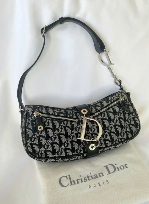 Aesthetic Purse, Dior Shoulder Bag, Brand Name Bags, Vintage Chanel Bag, Vintage Designer Bags, Dream Bag, My Style Bags, Unique Handbag, Luxury Bags Collection