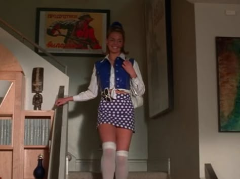 Disney Channel Original, 90s Inspired Outfits, Katherine Heigl, Tv Show Outfits, 80s Outfit, 1990s Fashion, Movies Outfit, 90s Outfit, 90s Fashion Outfits