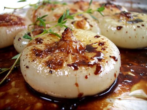 Roasted Cipollini Onions with Balsamic Dressing is a dish that makes for a perfect companion to your main meat entrée or can be thrown into a nice salad. Cippolini Onions, Nice Salad, Cipollini Onions, European Butter, Baked Onions, Roasted Onions, Balsamic Dressing, Vidalia Onions, Fun Salads