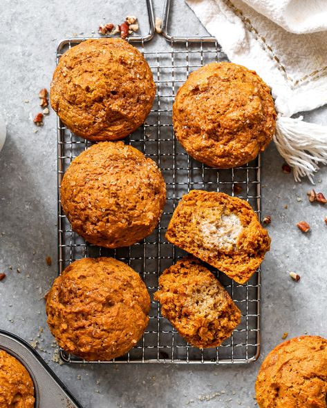 Healthy Pumpkin Muffins Healthy Pumpkin Muffins, Pumpkin Muffins Recipe, Easy Frittata Recipe, Paleo Pumpkin Bread, Apple Cinnamon Recipes, Cinnamon Honey Butter, Pumpkin Muffin Recipes, Homemade Pumpkin Pie, Gluten Free Chocolate Chip