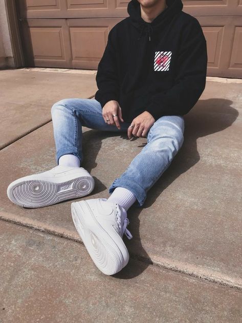 Vsco Boy Outfits, Best Casual Shirts, Teen Boy Outfits, Mens Trendy Outfits, Mens Outfit Inspiration, Mens Fashion Streetwear, Stylish Mens Outfits, Trik Fotografi, Streetwear Men Outfits